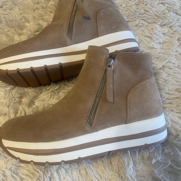 Steve Madden Glided Suede Platform Zip - Picture 11 of 12